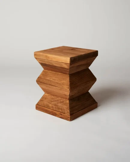 Eigen recycled pine side table