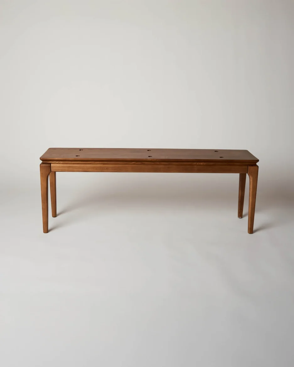 Hibiki bench