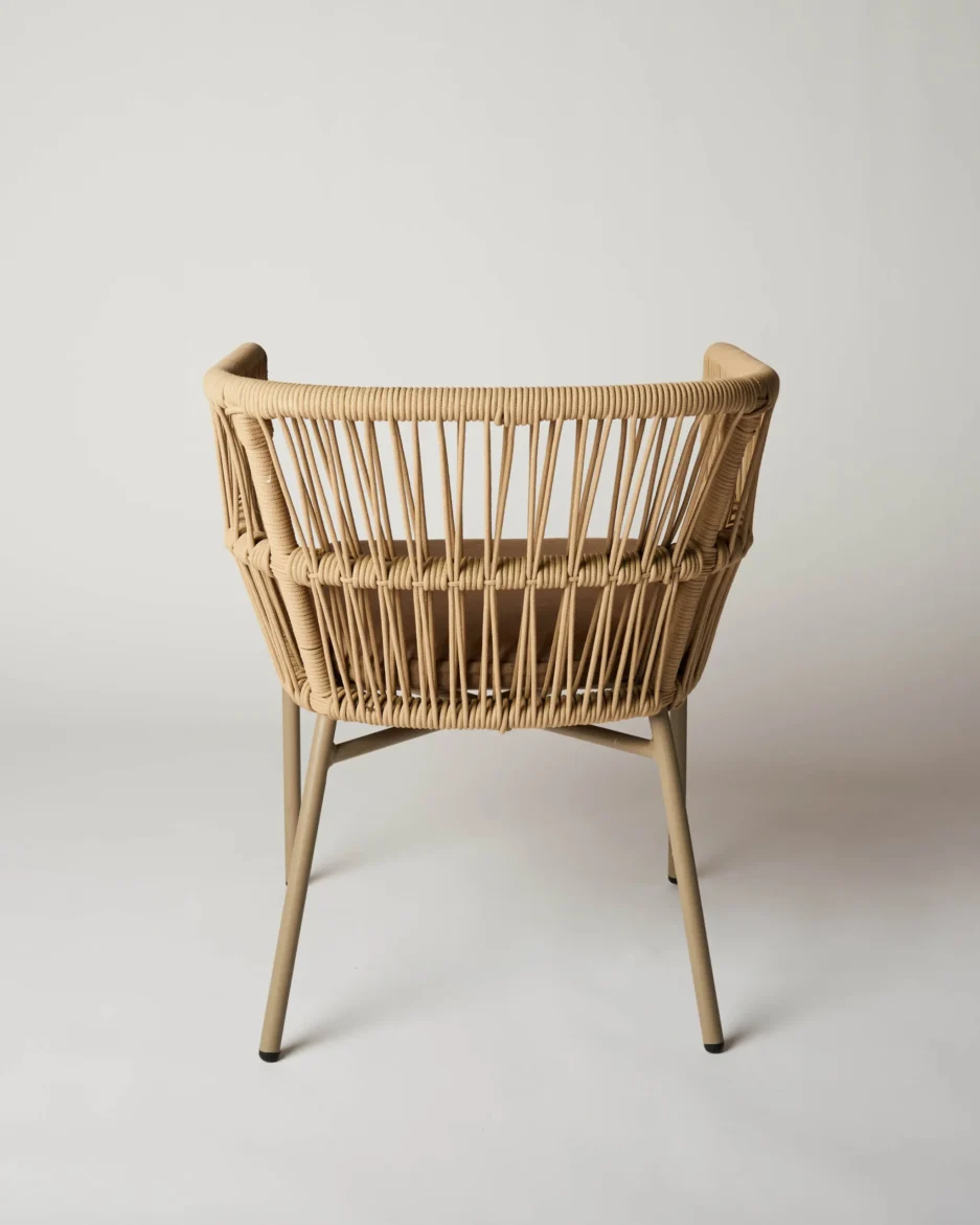 Ikuyo outdoor dining chair