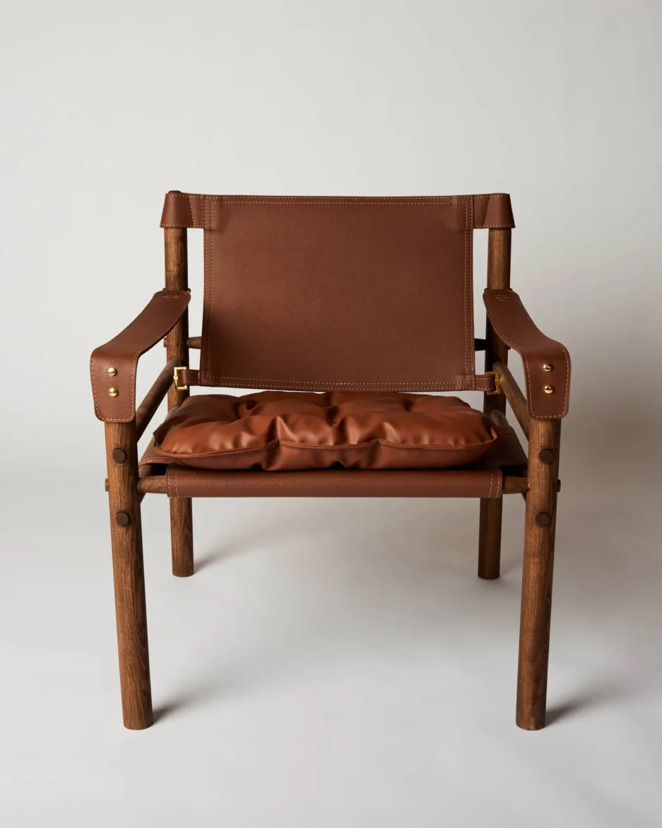 Fumito brown leather safari chair